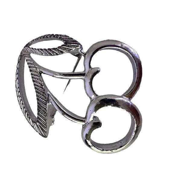 Silver Tone Double Cherry Brooch Pin Signed Sarah Coventry Silver Tone Vintage‎ - Picture 6 of 9